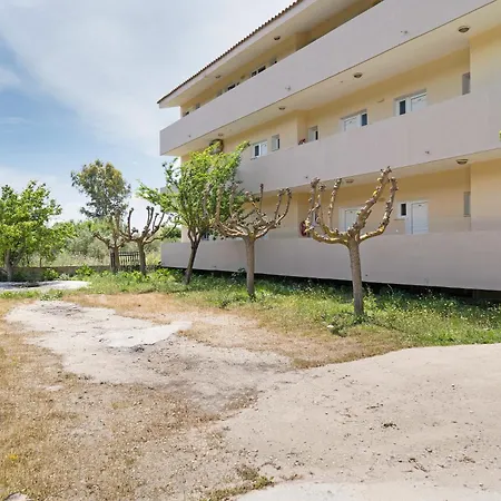 Sandy Maria 102 Apartment